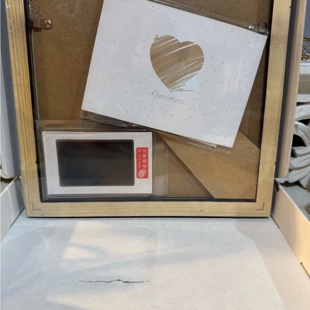 N/A heart thumbprint